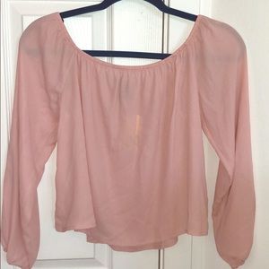 WOVEN BLUSH TOP